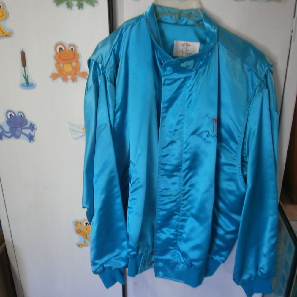 Woman's Satan Mirage jacket size Large